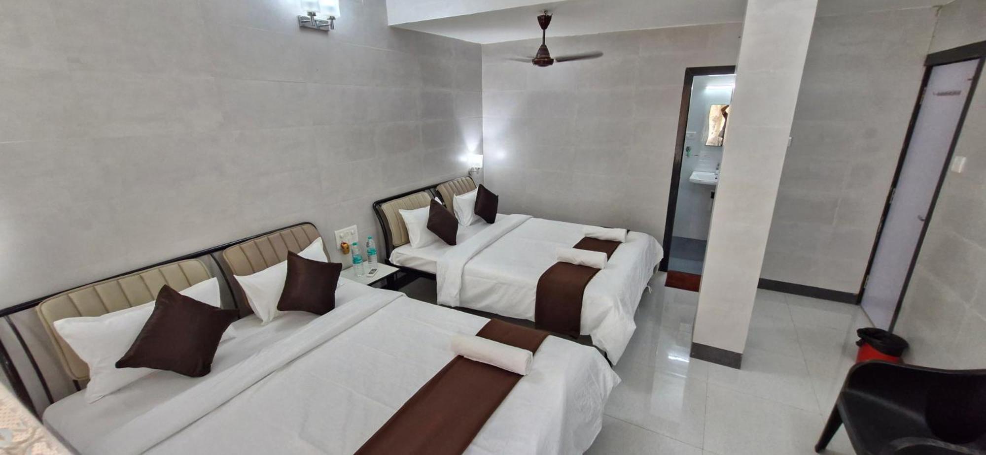 Haven Apartment Inn Baga Beach Extérieur photo